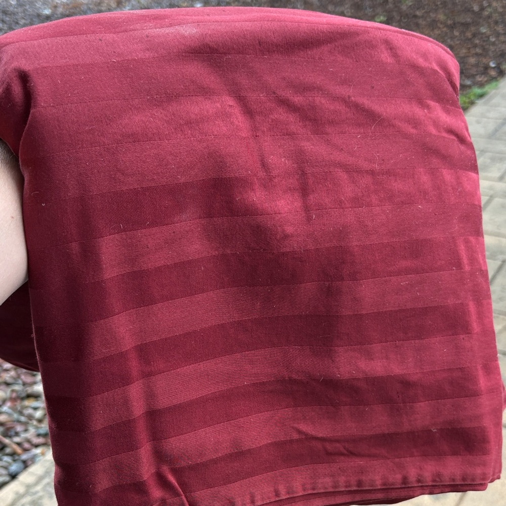 Charter Club Full/Queen Damask Duvet Cover in Burgundy